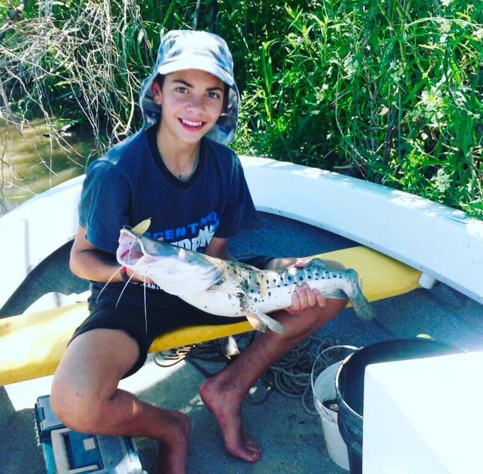 A versão de Giay pescador é a primeira foto postada por ele no Instagram, em 2017 (Foto: Arquivo Pessoal)