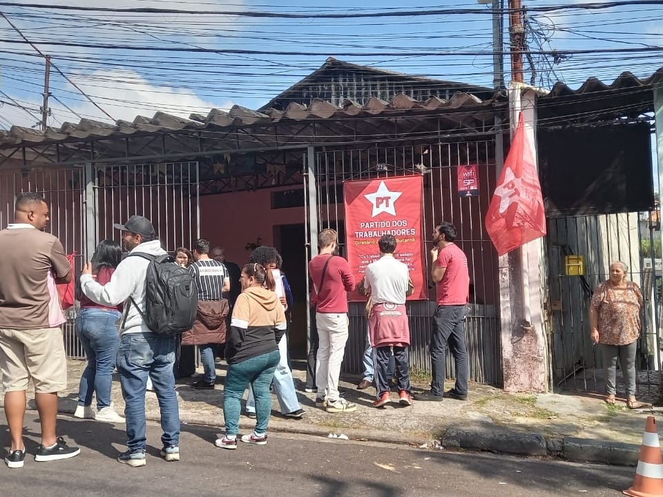PT enfrenta dilema entre militância e aliança com centrão nas eleições internas