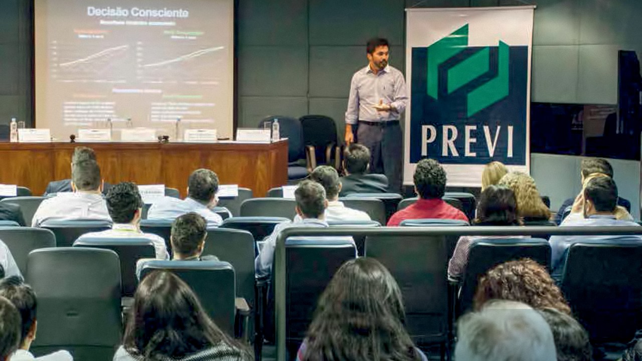 Pressões políticas ameaçam a transparência do fundo de pensão do Banco do Brasil