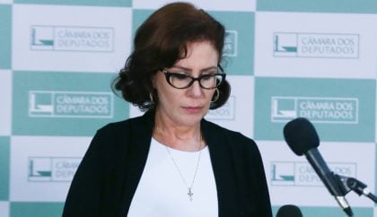 Zambelli critica STF e Lula em perfil alternativo após bloqueio nas redes sociais