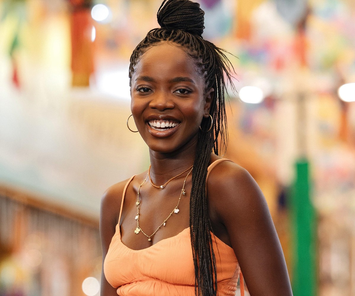 Clara Moneke como a Leona de 'Dona de mim' (Foto: Manoella Mello/Globo)