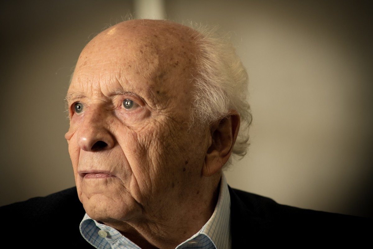 Rubens Ricupero é homenageado com o Prêmio Machado de Assis na ABL
