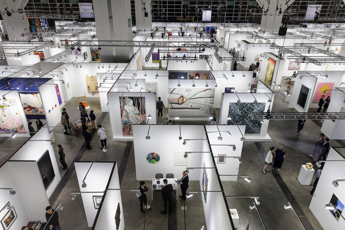 Galleries enfrentam desafios e incertezas enquanto colecionadores buscam mais transparência no mercado de arte