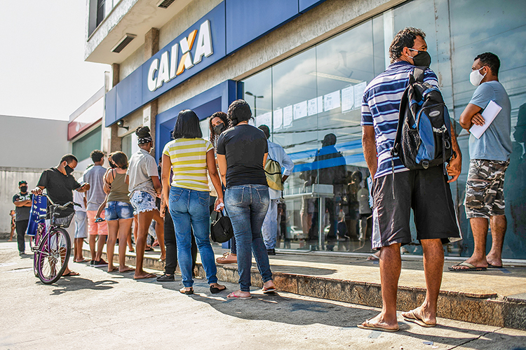 Instabilidade no Caixa Tem atrapalha pagamentos do Bolsa Família para beneficiários