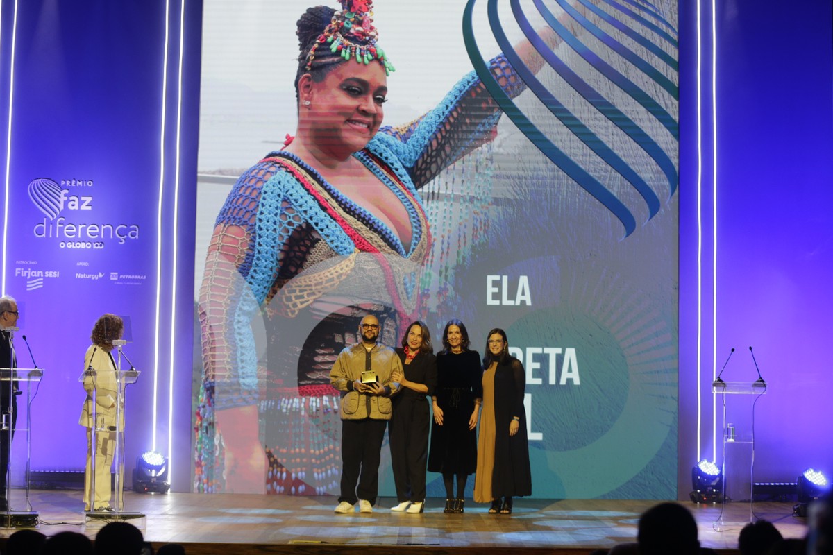 Preta Gil é homenageada em premiação e fala sobre seu propósito no tratamento do câncer