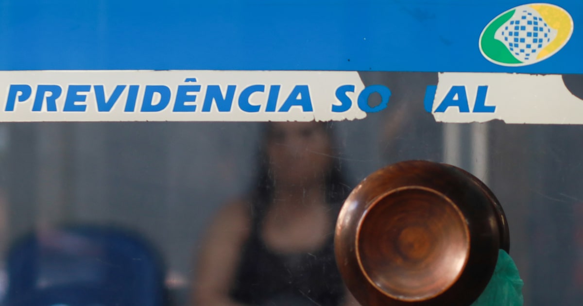 Discussão sobre quem define os juros do crédito consignado ocorre em meio às investigações de fraudes em descontos de mensalidades na folha de pagamento do INSS. (Foto: Pedro Kirilos/Estadão)