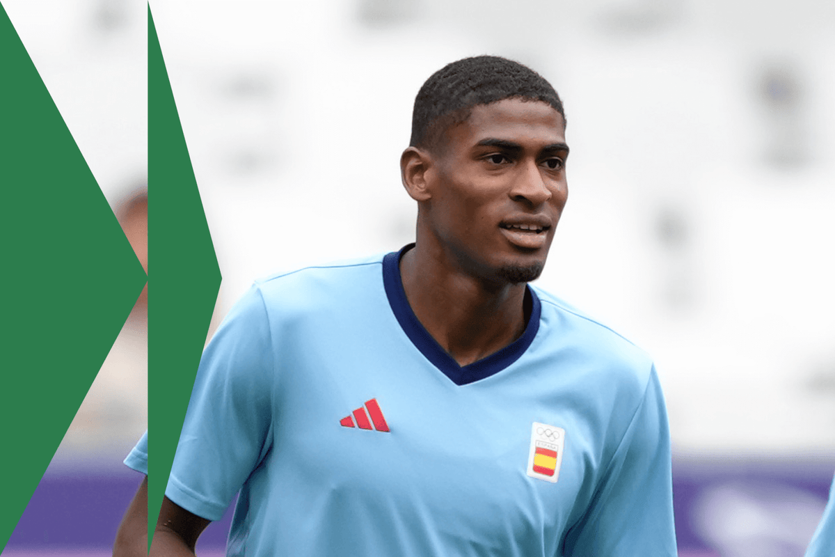 Cristhian Mosquera é anunciado como novo reforço do Arsenal para a temporada
