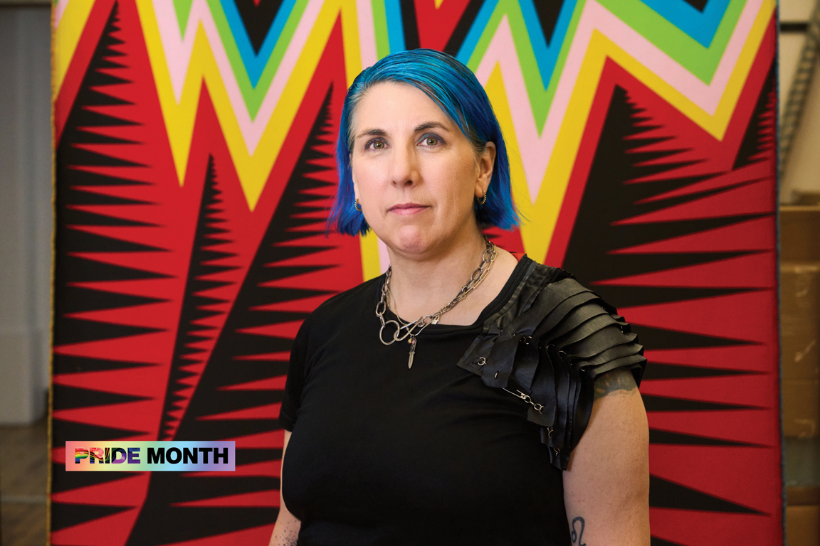 Arte têxtil de Liz Collins revela transcendência através do trabalho manual
