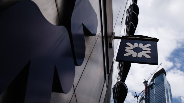 RBS encerra era de participação estatal após venda de ações da NatWest