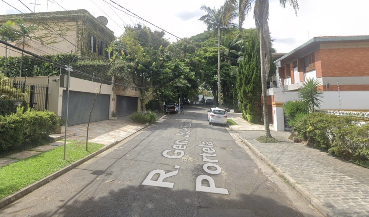 Rua General José Scarcela Portela, no Morumbi, Zona Oeste (Foto: Reprodução/ Google Maps)