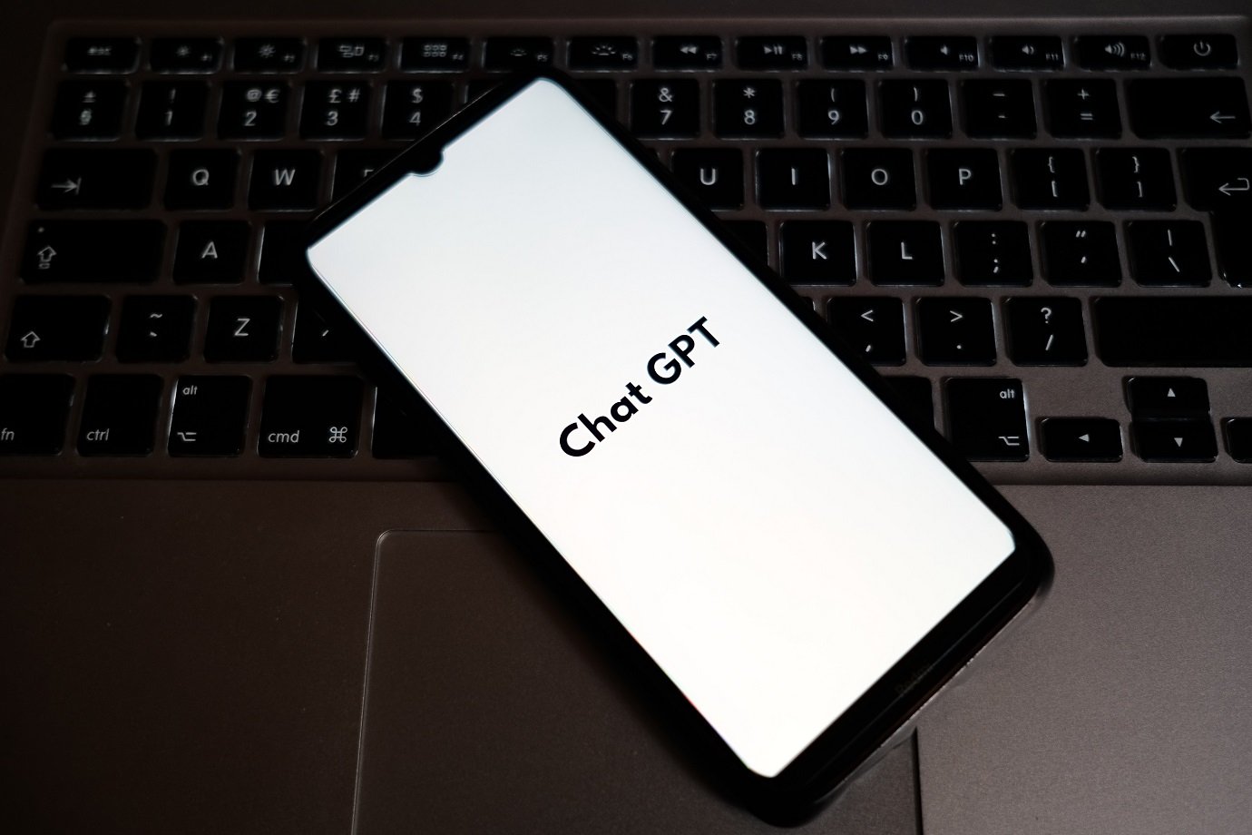 Evite usar 'resumo' em prompts do ChatGPT para obter melhores respostas