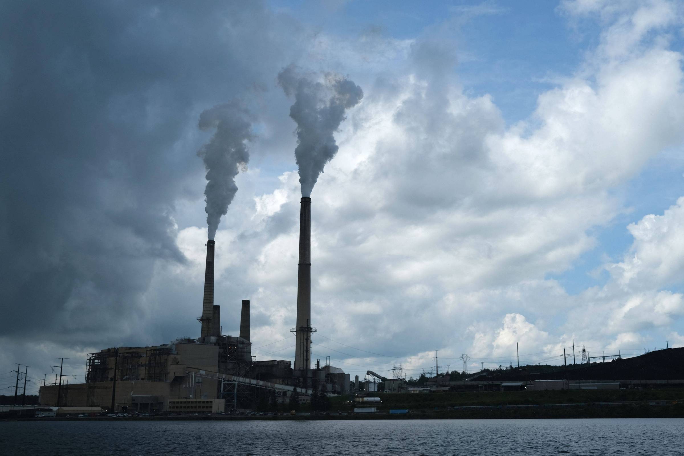 Terra esgota recursos ecológicos para 2025 e alerta sobre crise ambiental
