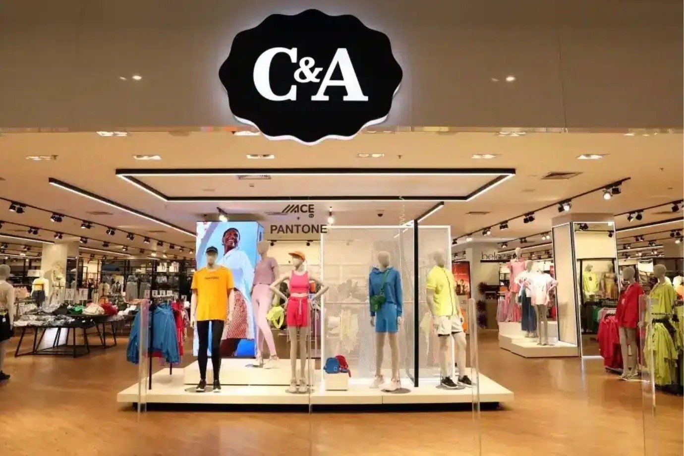 C&A encerra parceria com Bradesco e investe R$ 650 milhões em recompra de serviços