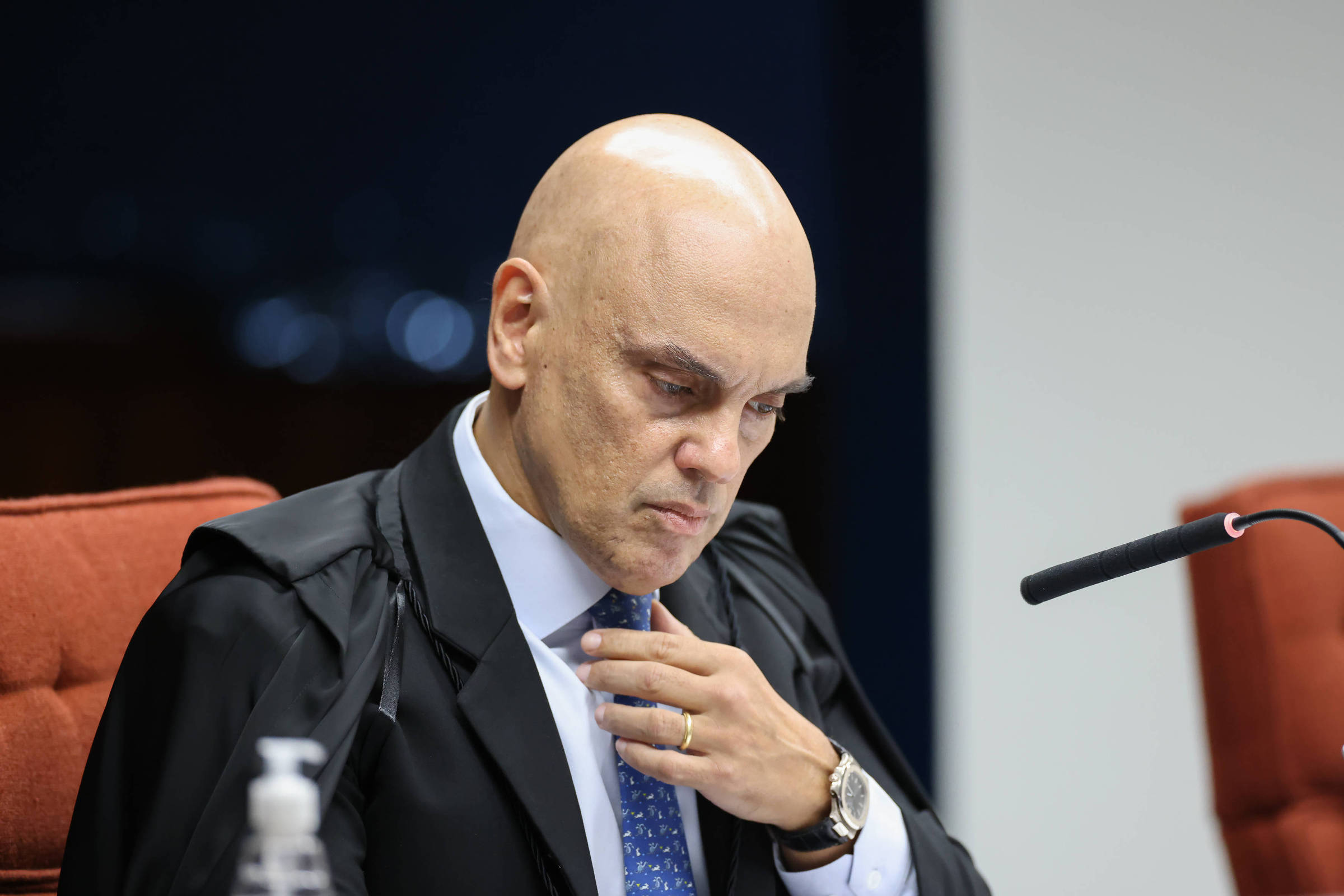 EUA impõem sanções a Moraes e intensificam crise diplomática com o Brasil