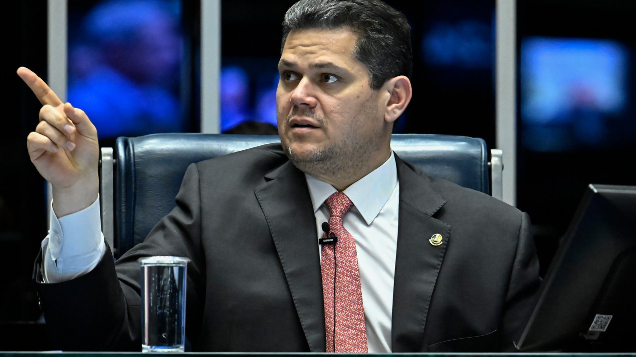 Senado libera R$ 20 bilhões do pré-sal para financiar o Minha Casa
