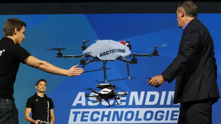 Intel cria empresa de robótica em inteligência artificial com investimento de R$ 250 milhões