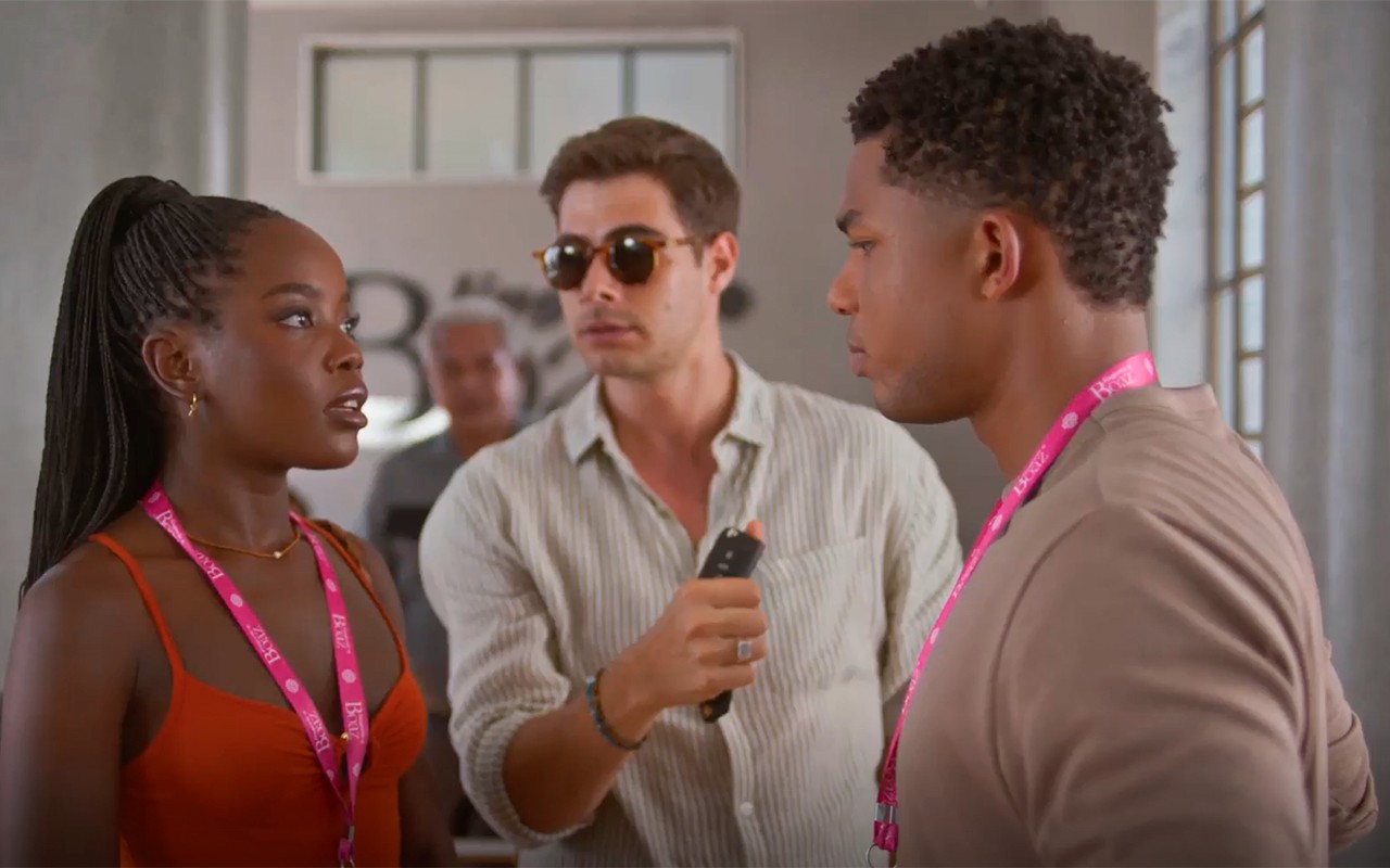 Leona vive dilemas amorosos entre Davi, Samuel e Marlon na novela Dona de Mim