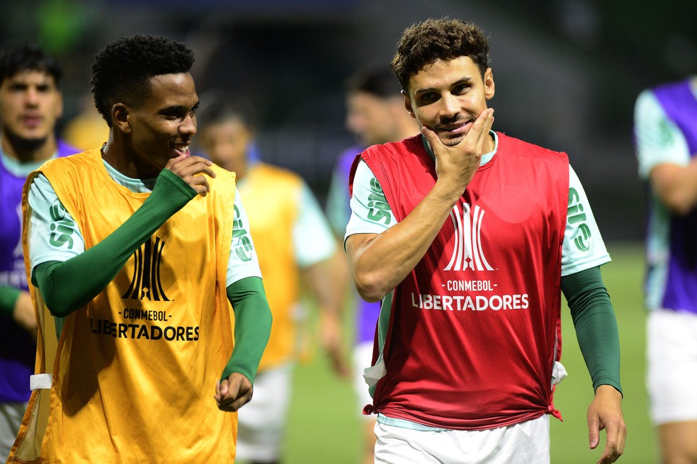 Estêvão Raphael Veiga do Palmeiras contra o Cerro Porteño (Foto: Marcos Ribolli)