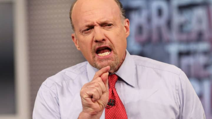 Ações populares entre investidores de varejo devem continuar em alta, afirma Jim Cramer