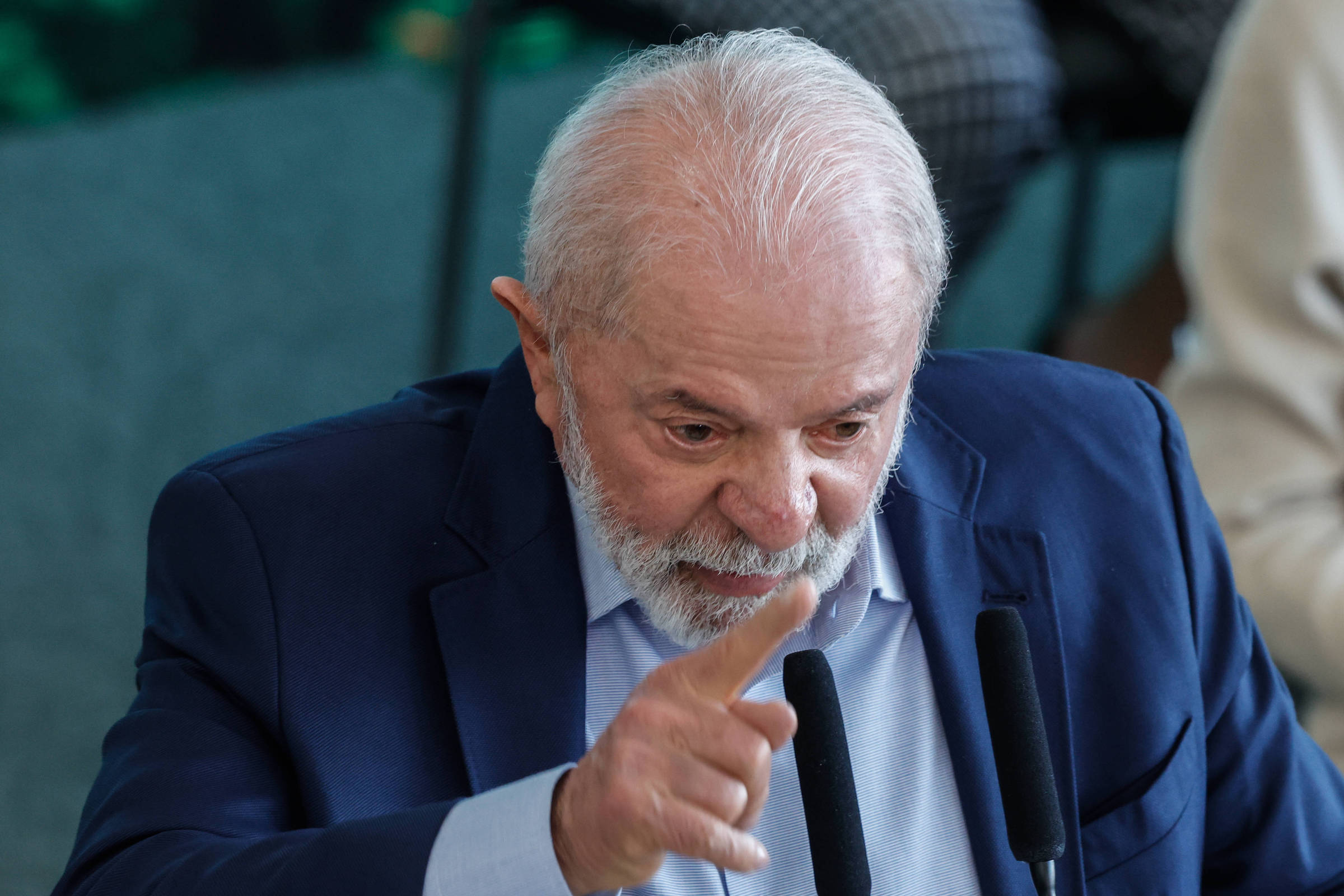 Lula se encontra com CEOs de bancos para reformular crédito imobiliário