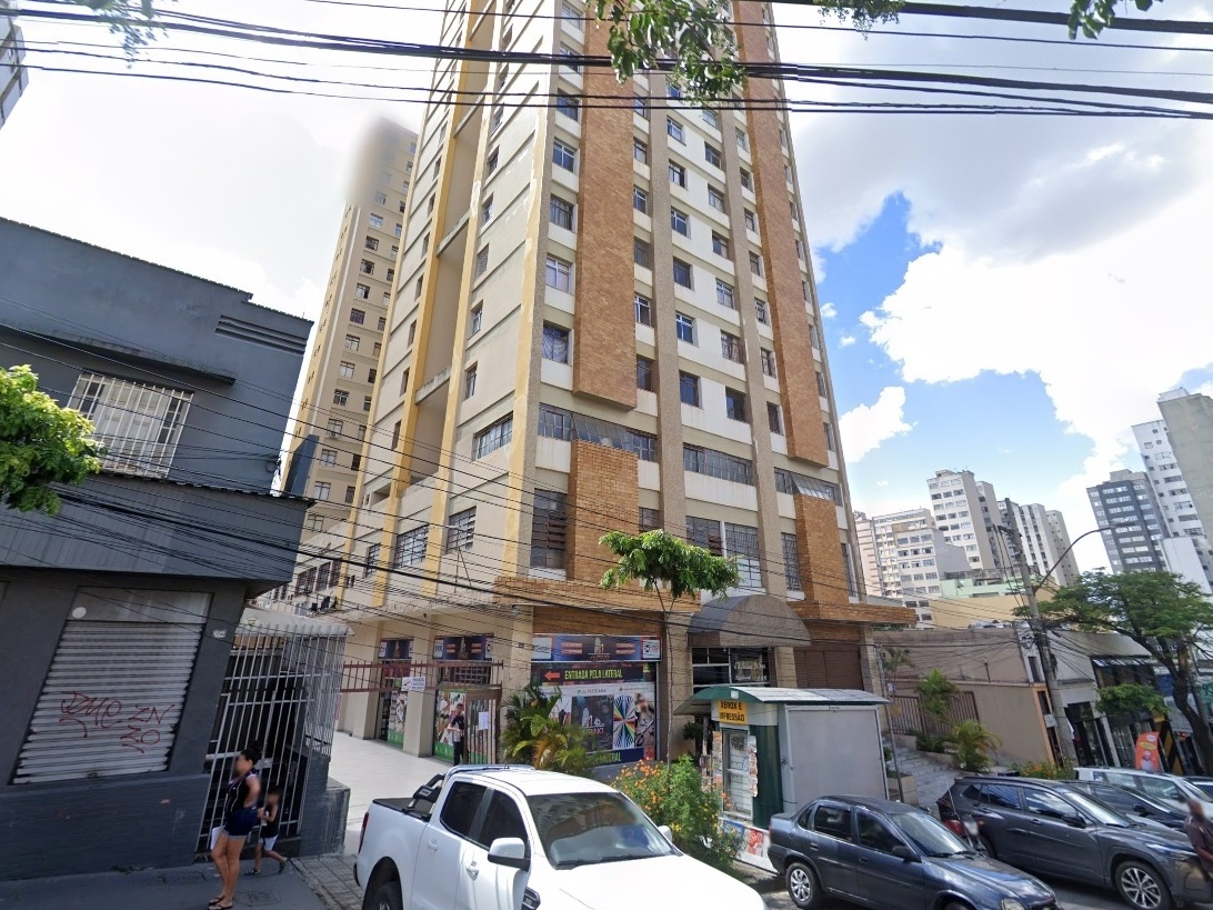 Mulheres foram encontradas mortas dentro de apartamento no bairro do Barro Preto, em Belo Horizonte (Foto: Google Street View/Reprodução)