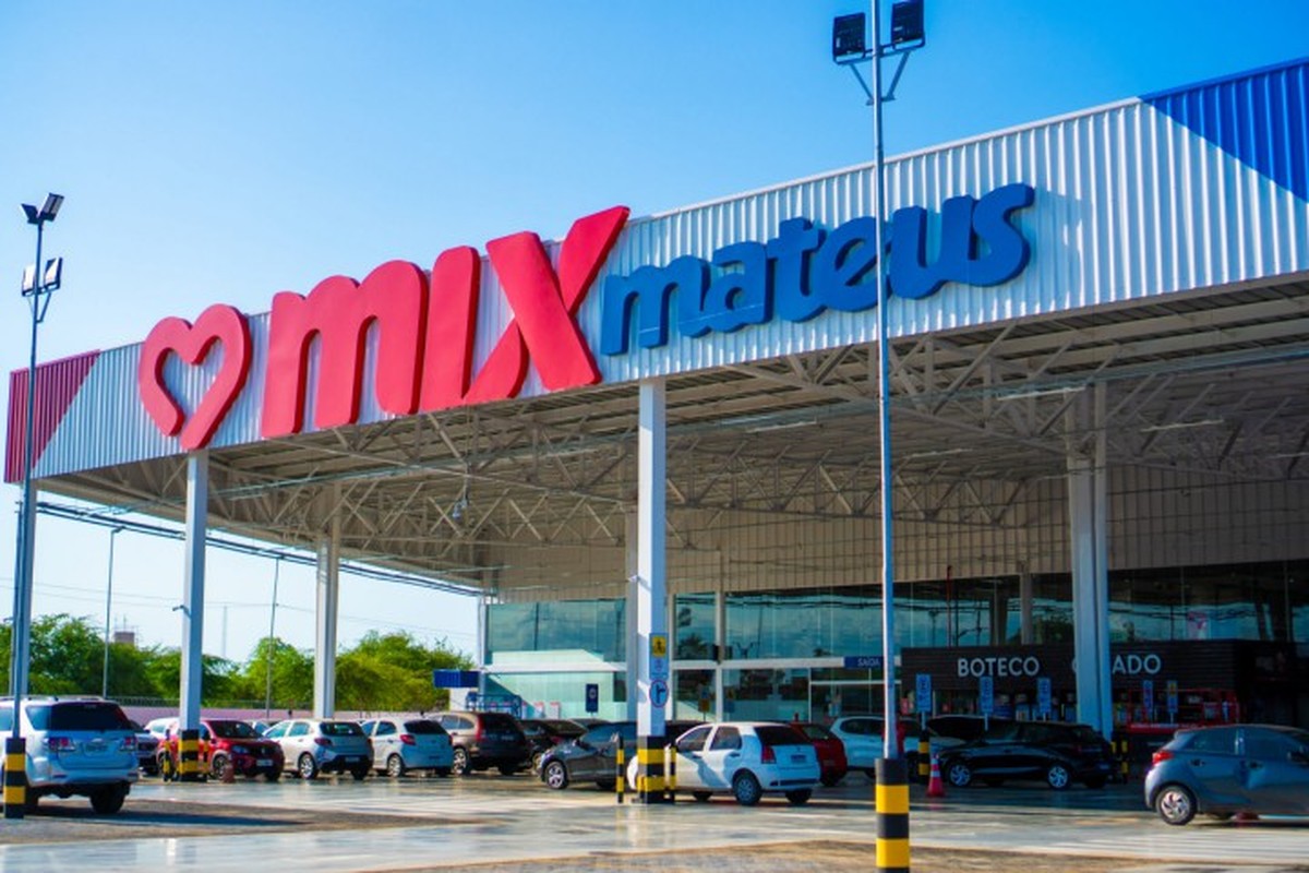 Loja do Grupo Mateus em Recife: a rede, cuja origem remonta às vendas por atacado, tem crescido fora do eixo Rio-São Paulo, puxada pela busca de consumidores por preços menores (Foto: Reprodução/Grupo Mateus)