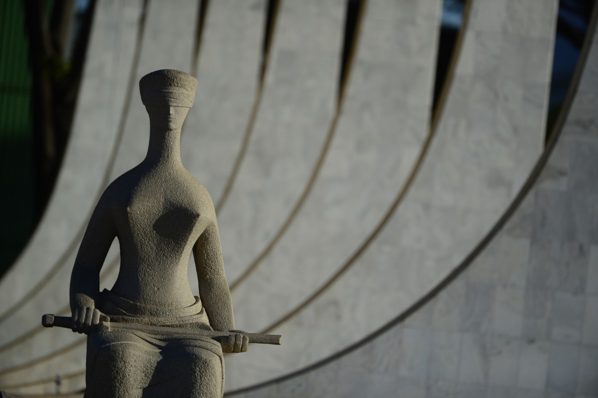 Governo busca fortalecer prerrogativa constitucional com mudanças no IOF