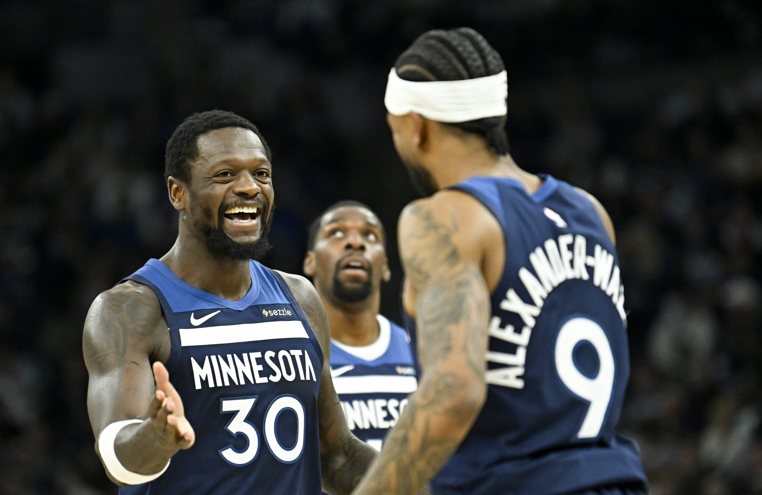 Timberwolves buscam manter elenco forte após sucesso na Conferência Oeste