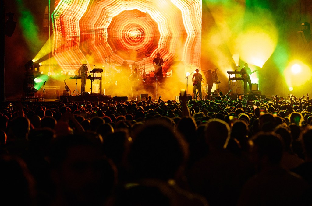 King Gizzard & The Lizard Wizard se prepara para o maior verão de sua carreira