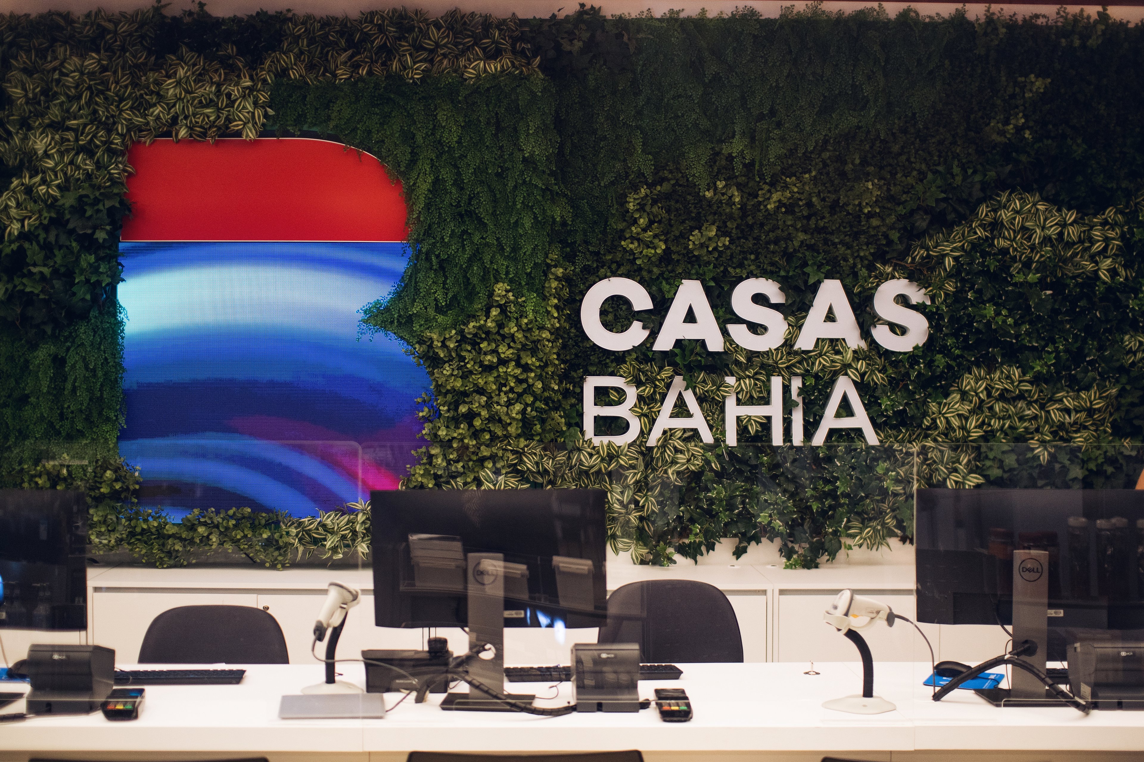 Casas Bahia avança na busca por novo controlador e esclarece próximos passos