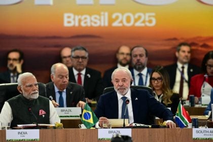 Lula propõe revitalização da OMS e critica postura de Trump na pandemia