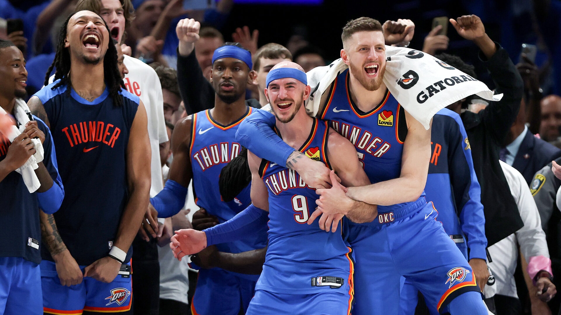 Caruso conquista segundo anel com papel de veterano na equipe