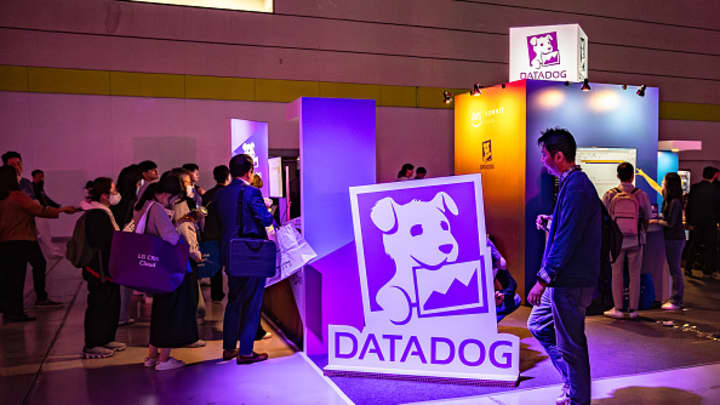 Ações da Datadog disparam 10% após inclusão no índice S&P 500