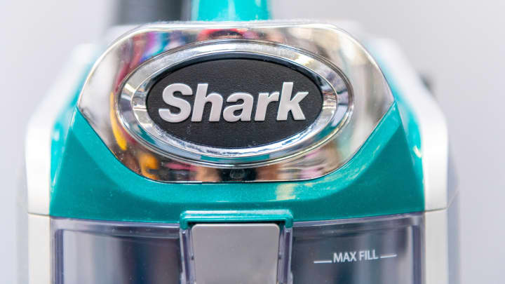 SharkNinja diversifica produção fora da China e analistas elevam previsões para ações