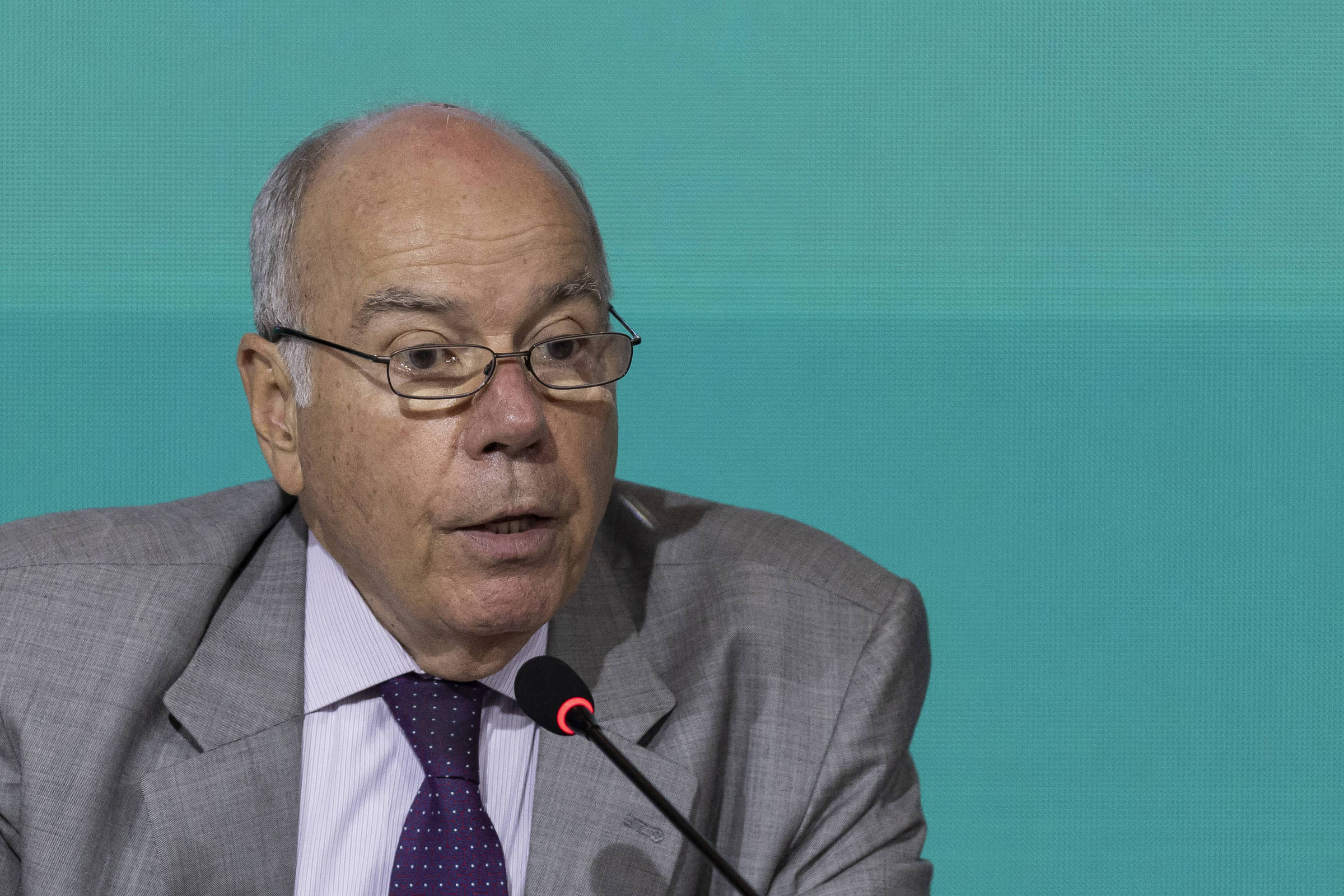 Brasil reafirma sua posição e não se submeterá a pressões externas, diz chanceler