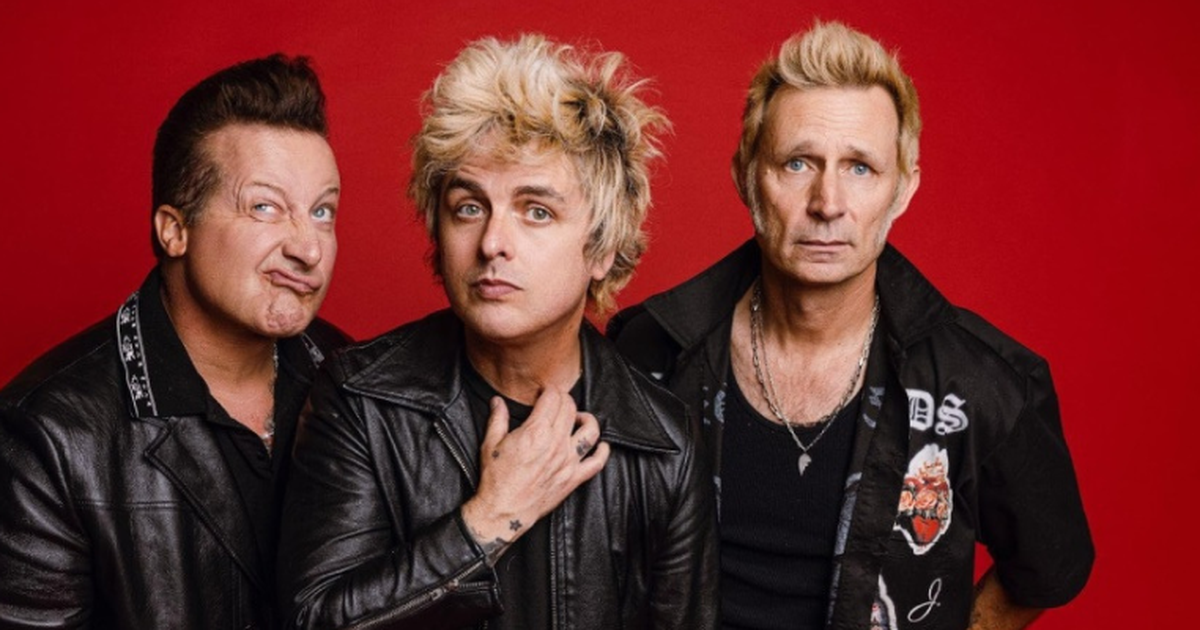Foto de um show da banda Green Day durante uma apresentação ao vivo. (Foto: Reprodução)