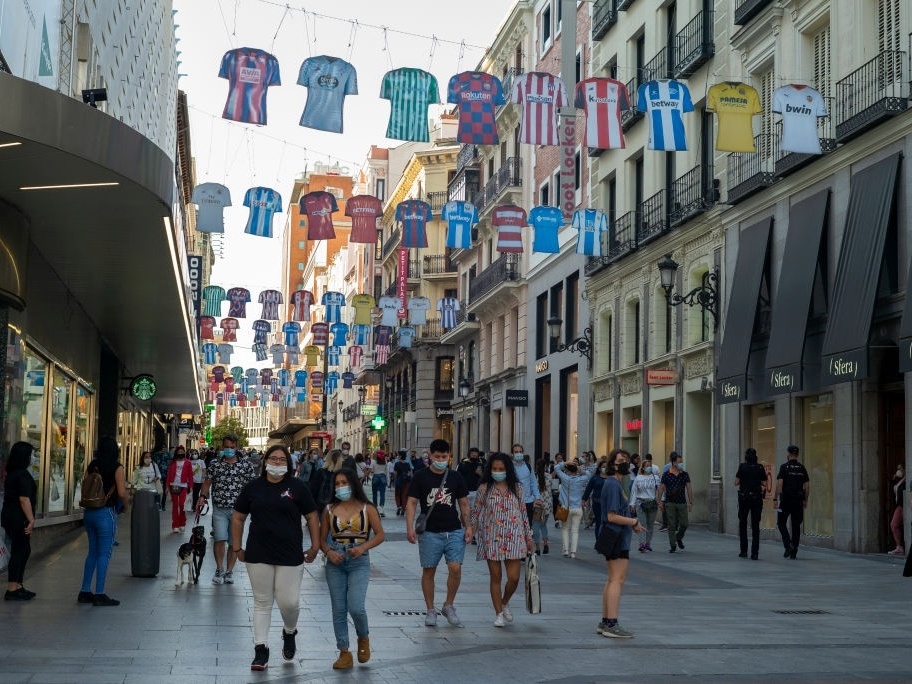 Aluguéis disparam na Espanha e moradores responsabilizam turismo excessivo