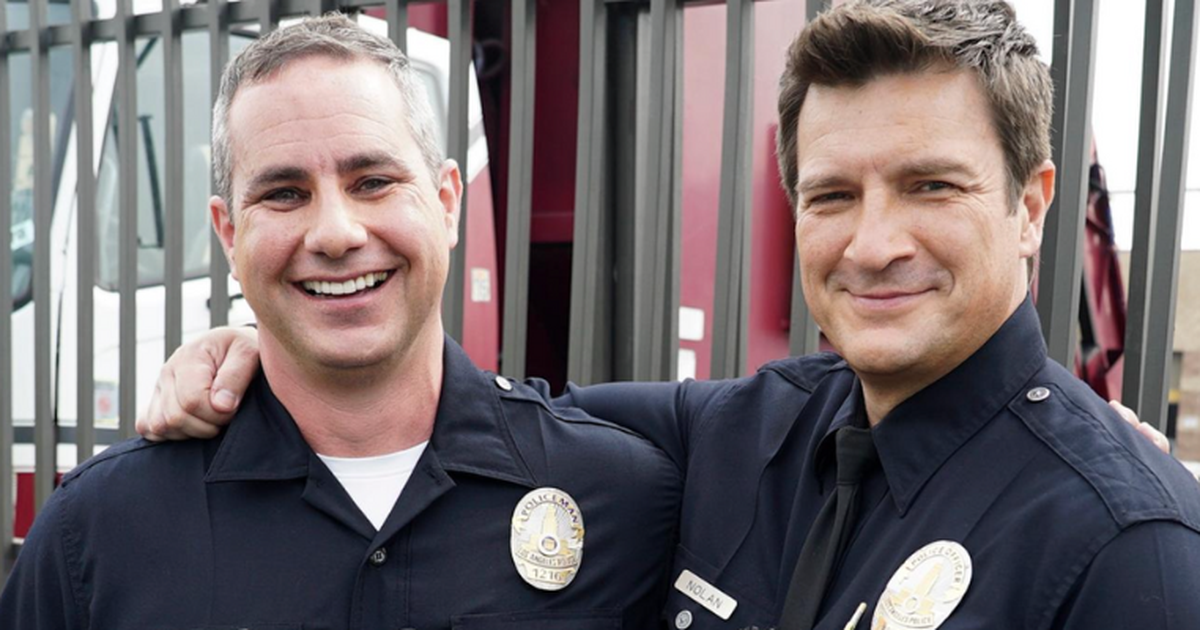 Onde encontrar a série The Rookie com Nathan Fillion disponível para assistir