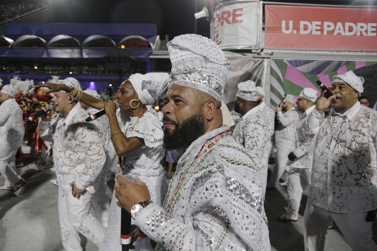 Carnaval terá ensaios técnicos reduzidos e carro de som abolido, anuncia David