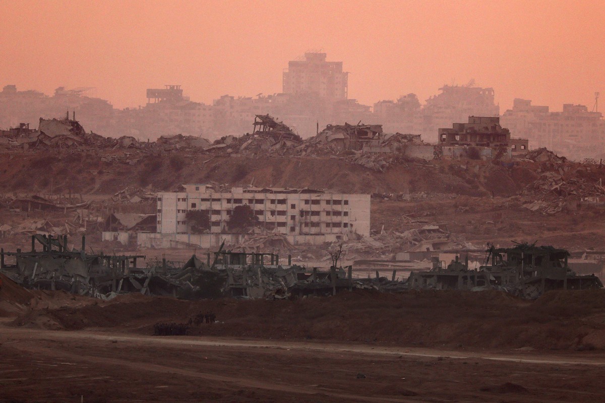 Novos ataques de Israel em Gaza resultam em 26 mortes, segundo Defesa Civil local