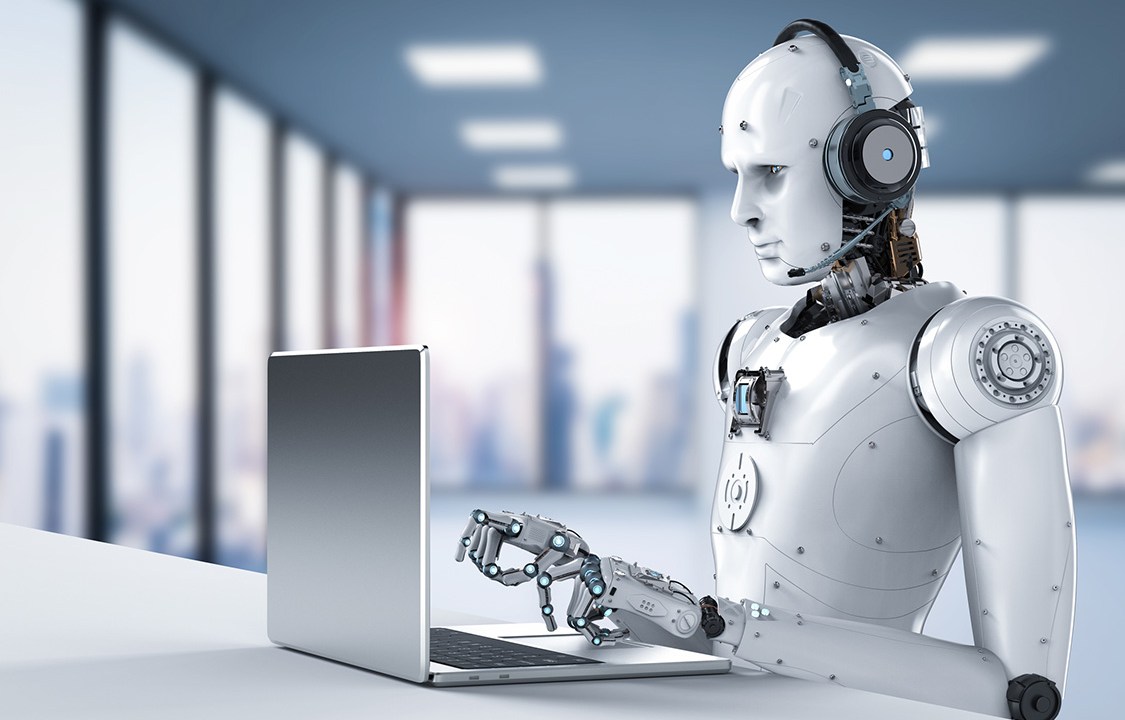 Brasil registra aumento na adoção de inteligência artificial e queda em investimentos em treinamento