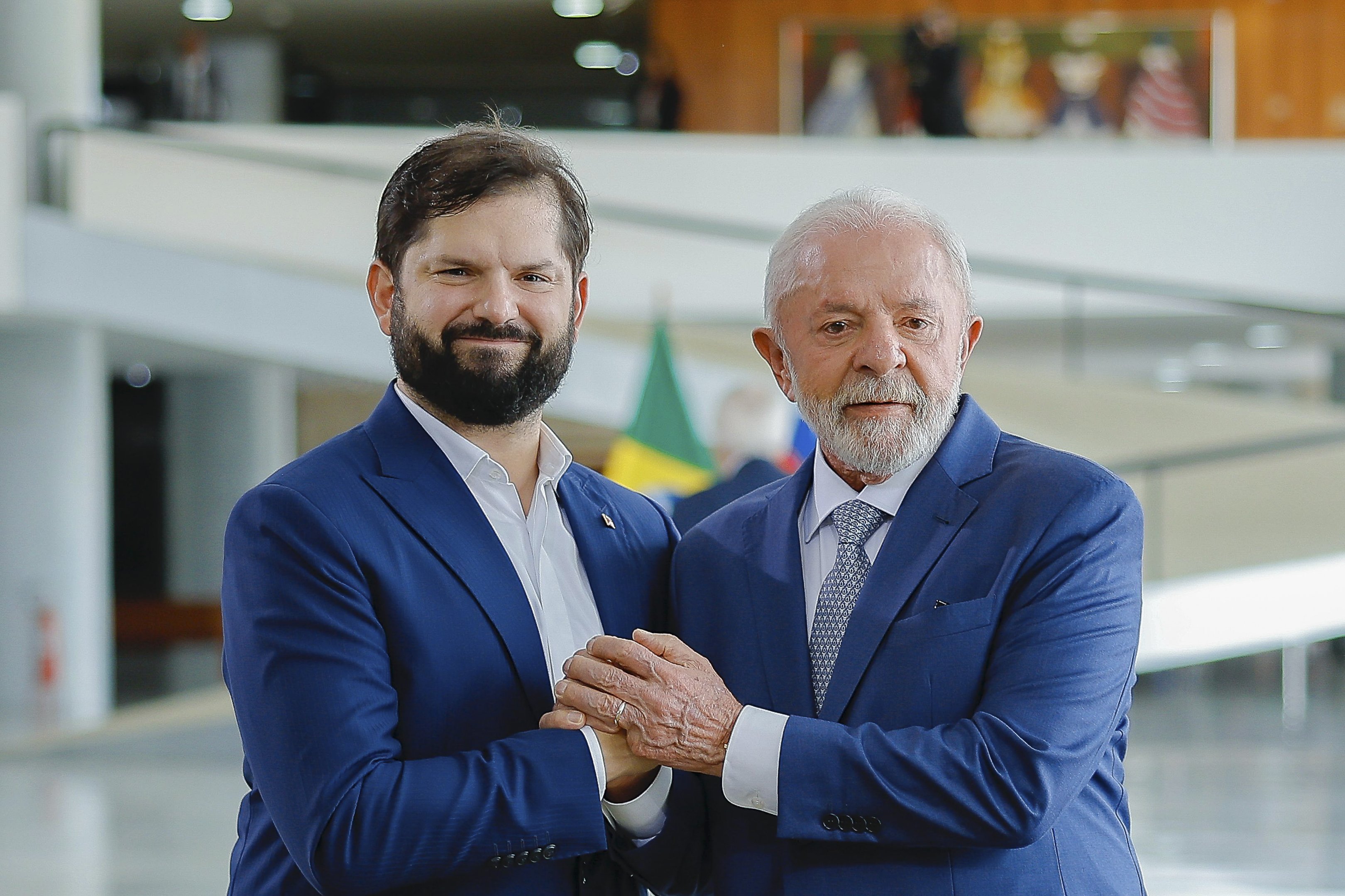 Lula discute democracia com líderes da América Latina e Europa em Santiago