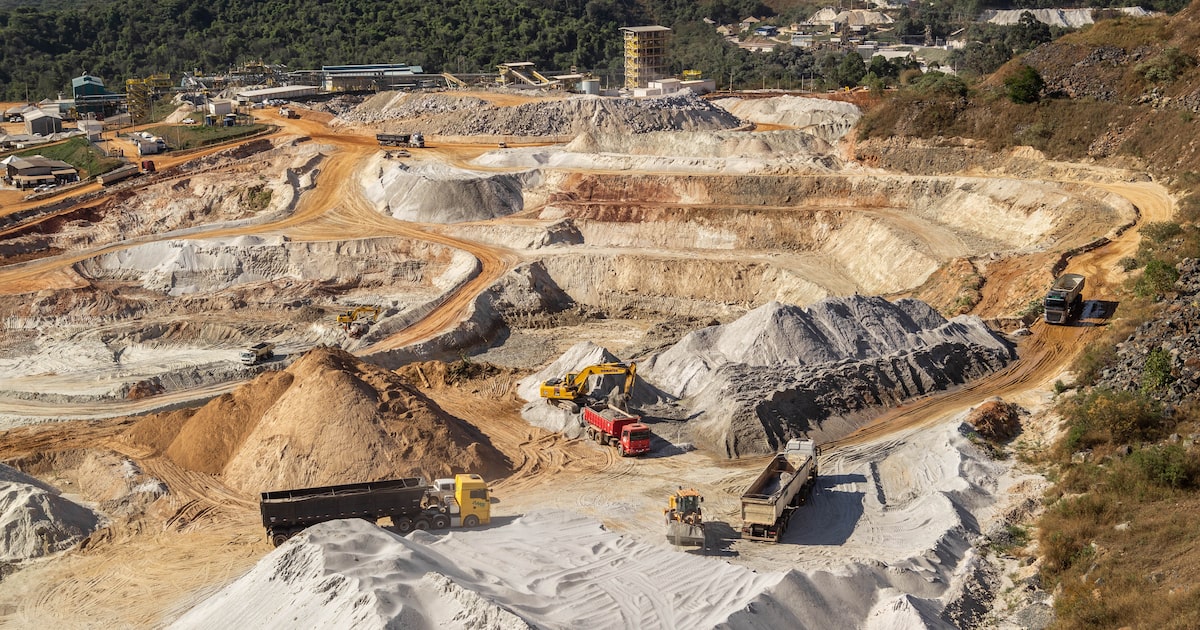 Brasil propõe diálogo com EUA sobre minerais críticos e tarifas comerciais