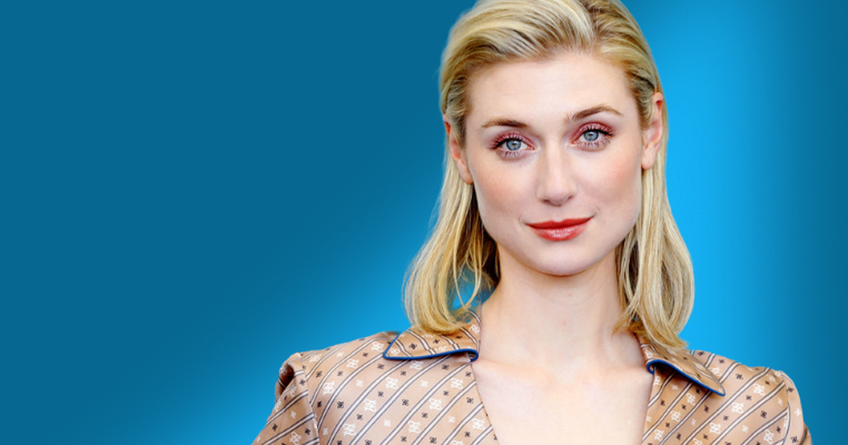Foto de Elizabeth Debicki em evento de gala. (Foto: Reprodução)