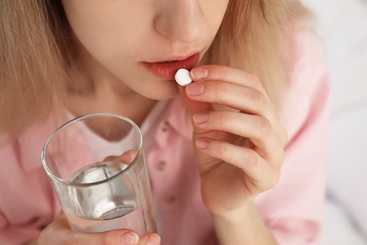 Geração Z aumenta consumo de medicamentos em 6,6% e revela novas preocupações