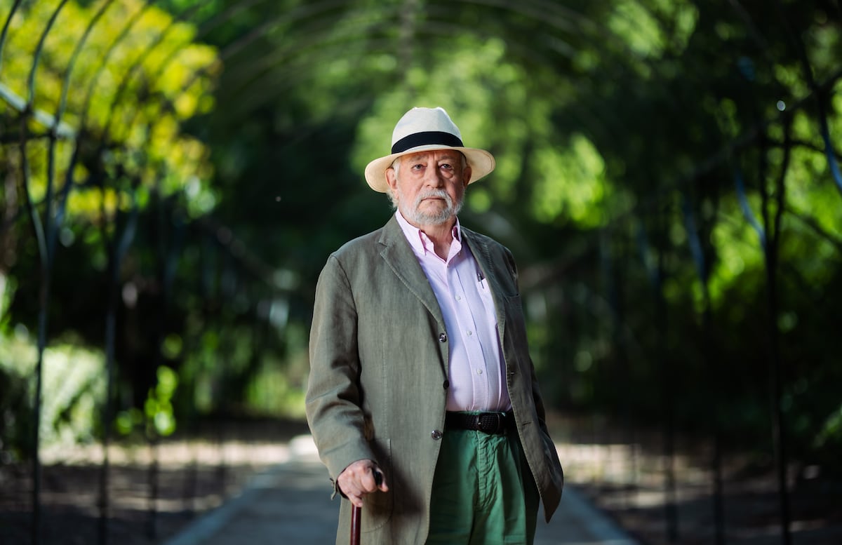 Morre o escritor e crítico literário José María Guelbenzu aos 81 anos