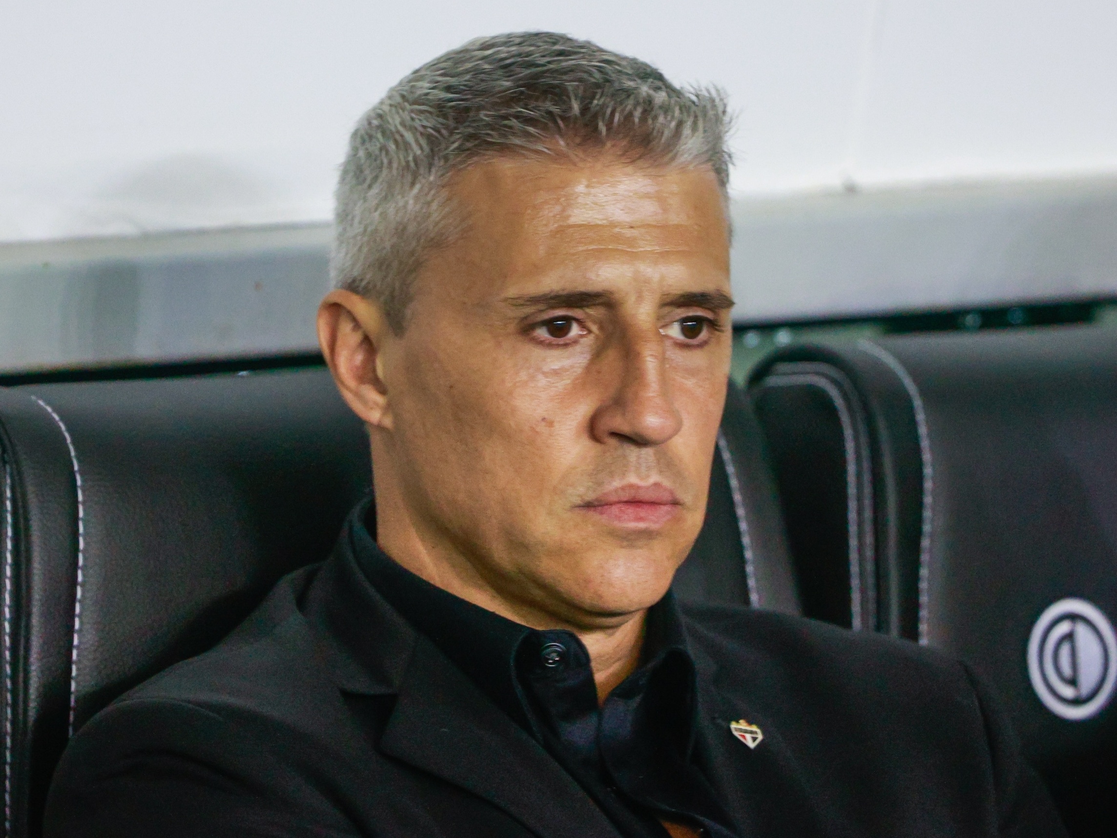 São Paulo mostra evolução sob comando de Crespo e surpreende em campo