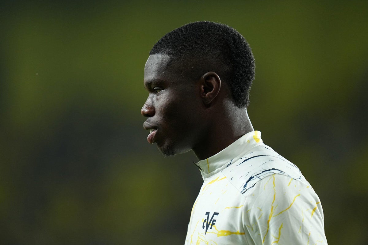 Thierno Barry viaja para o Everton e fecha transferência de €32,5 milhões do Villarreal