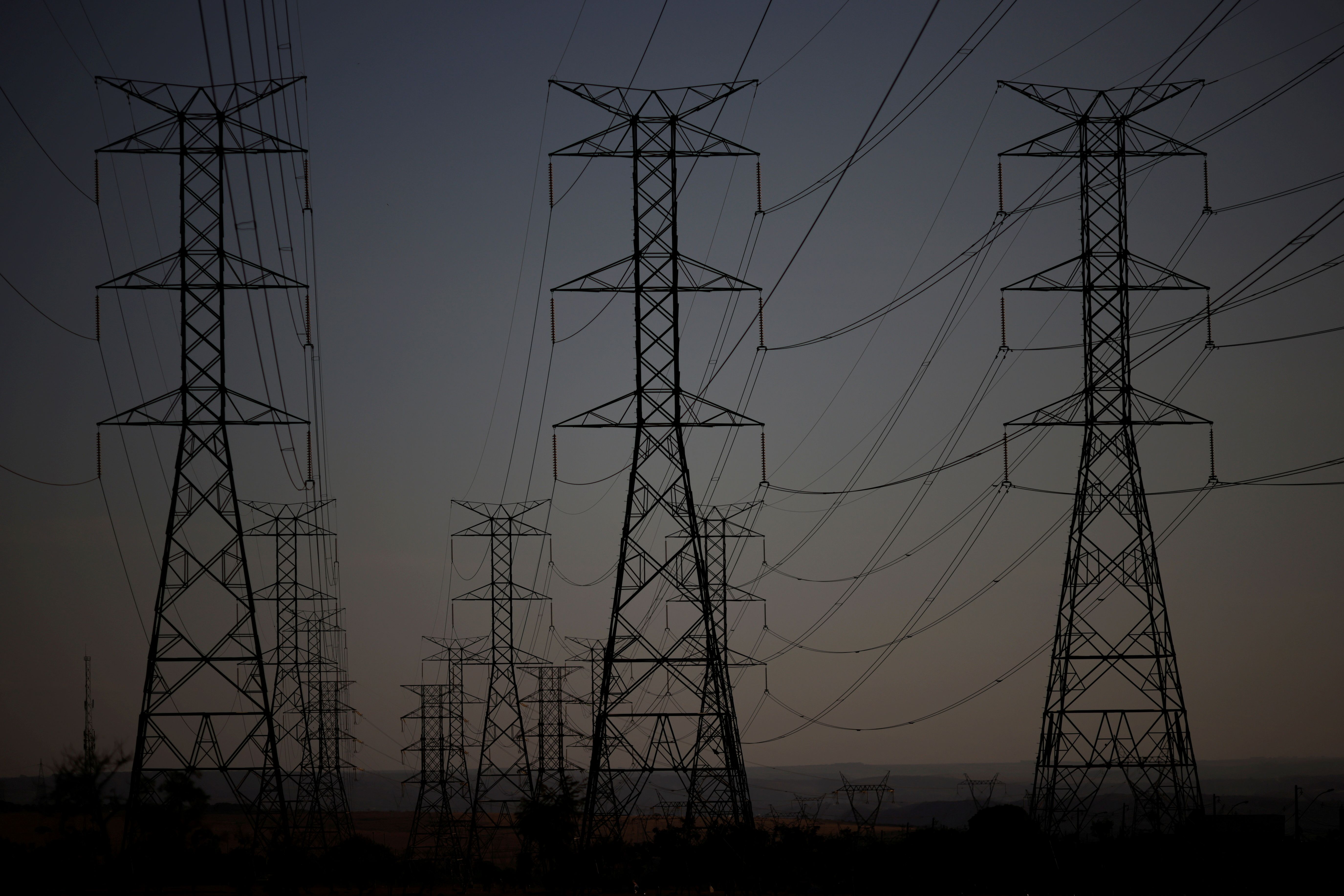 Eletrobras, Cemig e CTG garantem prorrogação de concessões de hidrelétricas