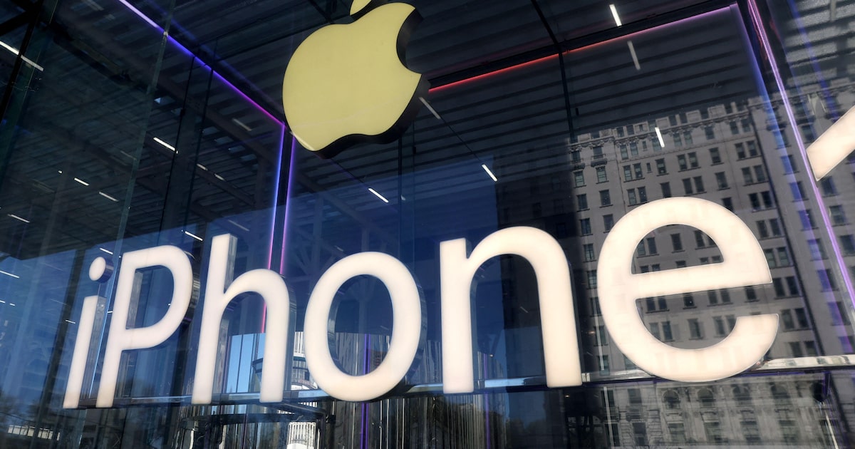 Apple pode ser extremamente prejudicada com tarifaço de Trump (Foto: Timothy A. Clary/AFP)
